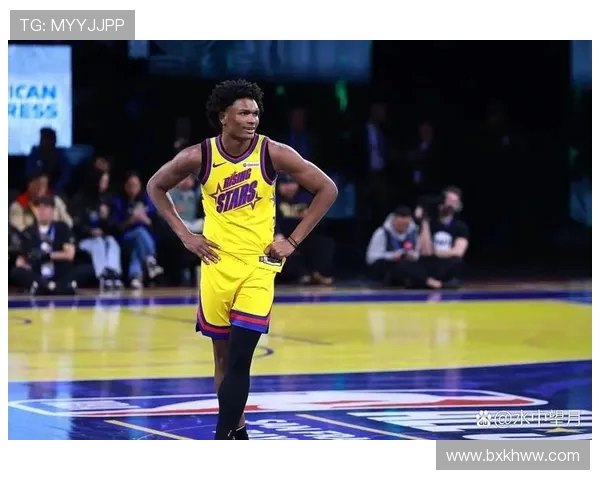 火箭队中锋内内身高体重资料查询