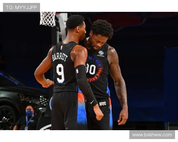 尼克斯篮板优势明显50-31领先掘金后场篮板差距更是达到13个